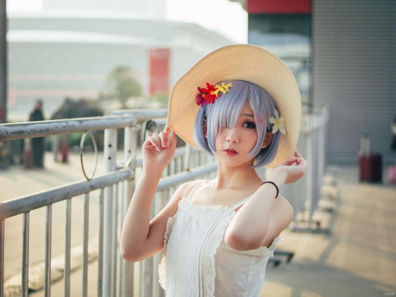 Объектив Xiaomi 43mm f 1.8 стоит ли покупать