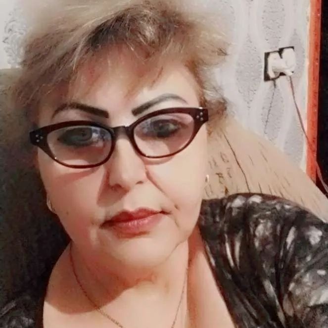 Xiaomi Readmi 9t zakriliplaviyshi okno pishut vash yelifon ni atvicait sistemi androed