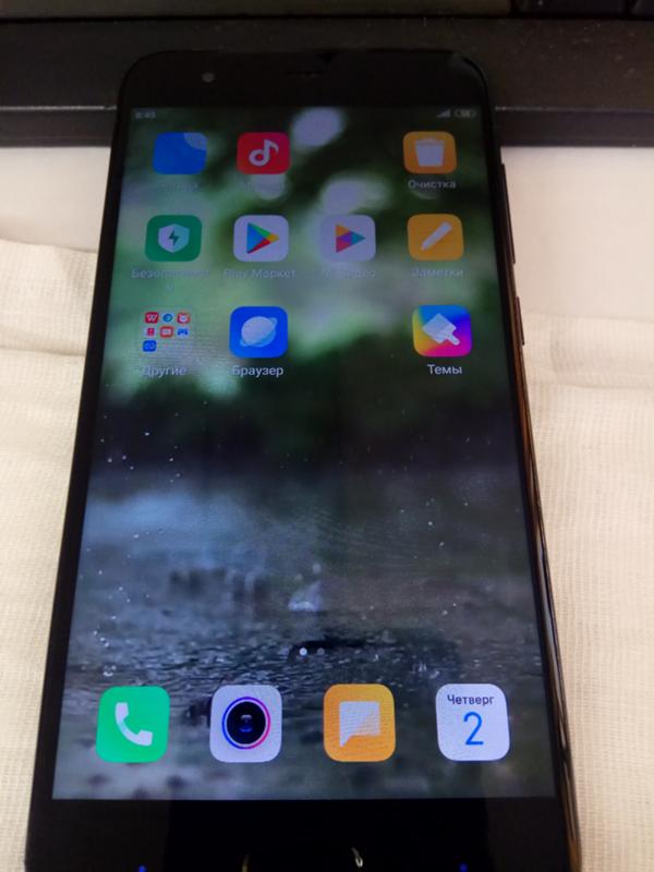 Плавное проявление вертикальных полос на дисплее Xiaomi Mi 6